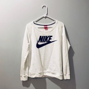 Nike vintage crew neck sweater